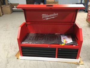 Milwaukee 46 in. 8-Drawer Steel Storage Top Chest in Red and Black - Good Condition - Review all pictures