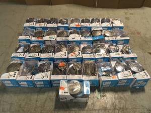 Mix lot of Moen Shower Heads - Please review all pictures - In good condition