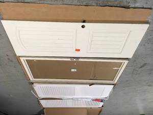 Mixed Lot of Full view Easy Install Aluminum Storm Door Review the Pics
