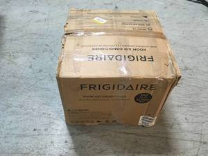 lot 21 image: Frigidaire Room- Air Conditioner 550 SQ.FT 12,000 BHR - Open Box - Review all pictures
