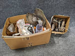 Lot of Aircraft Brake Cylinders, Spindles and More - Includes New Cessna Cylinder Part No. 0541138-16