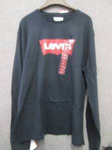 8- Mens Levis Long Sleeve Tshirts...
