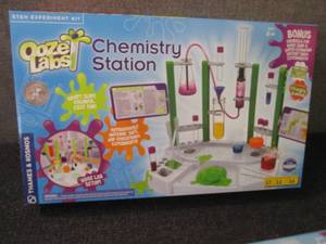 Ooze Labs Chemistry Station Retail ...