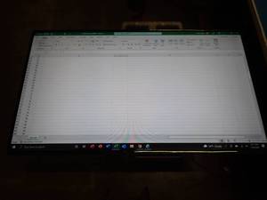 Samsung&nbspED65D 65 TV  1920 x 1080 resolution screen w 60Hz refresh  TV does have 2-3in. scratch in center left  includes power cable and remote