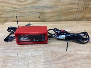 lot 33 image: SCHUMACHER ELECTRIC 6-Volt or 12-Volt, 2 Amp Automotive Battery Charger