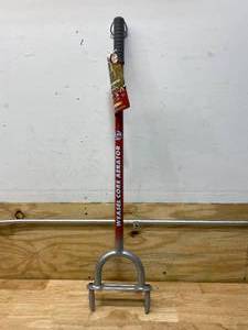 lot 65 image: GARDEN WEASEL Core Garden and Lawn Aerator