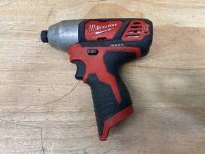 lot 87 image: MILWAUKEE M12 12-Volt Lithium-Ion Cordless 14 in. Hex Impact (Tool-Only)
