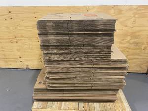 lot 142 image: Pallet of Home Depot Moving Boxes (small, medium and large)