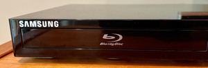 Samsung Blu-ray Disk Player with Remote