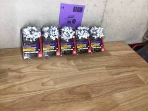 lot 61 image: (5 units) Gardner Bender 12 in. Plastic Staple, White (25-Pack) open box