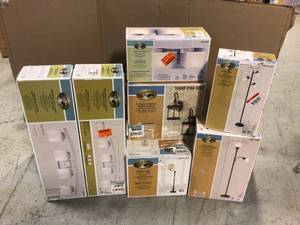 lot 117 image: Lot of Assorted Lighting Customer Returns See Pictures