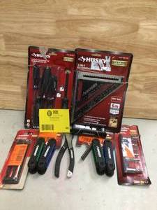 Lot of assorted husky tools