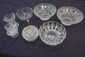lot 16 image: glass etched serving bowls and candle holders