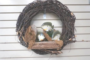 lot 25 image: fish themed door wreath, and floral basket