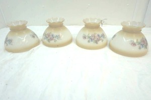 lot 52 image: glass lamp shades