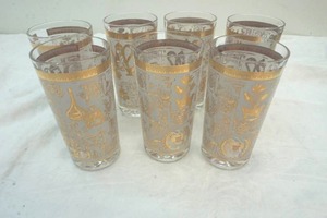 lot 56 image: vintage gold-decorated drinking glasses