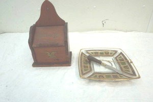 lot 64 image: vintage wood recipe box and vintage glass serving tray with cheese spreader