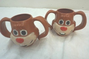 lot 68 image: Nestle Quik plastic cups