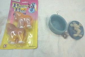 lot 72 image: Mickey Mouse ring dish with beautiful ring inside