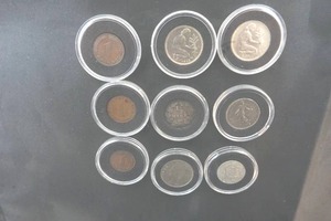 lot 87 image: currency Pfenning, Deutsche Mark, Franc, Centimos