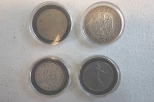 lot 83 image: currency Deutsche Marks