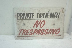lot 113 image: Private Driveway-No Trespassing sign