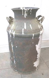 lot 162 image: antique milk can