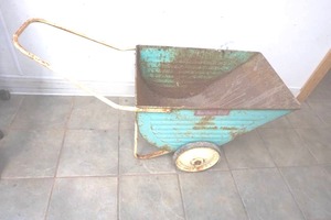 lot 164 image: antique wheelbarrow