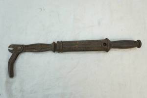 lot 221 image: antique nail puller #56 sure gripper