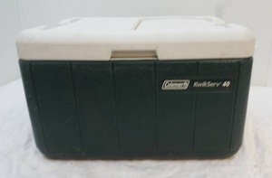 lot 256 image: Coleman cooler