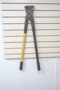 lot 282 image: heavy duty limb trimmer