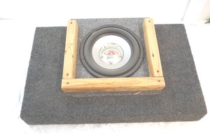 lot 305 image: Rockford Fosgate subwoofer
