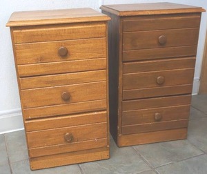 lot 307 image: night stands