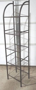 lot 323 image: wire shelf