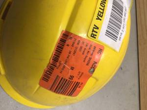 3M Hard Hat, Yellow, Lightweight, customer return see pictures