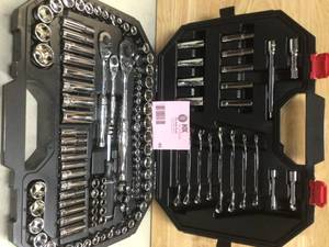 Husky Mechanics Tool Set (149-Piece) missing pcs customer return