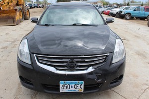 2010 Nissan Altima 3.5 SR - 2 OWNERS -