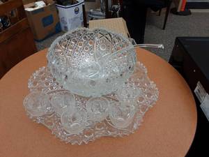 Fancy Crystal Punch Bowl Set With 23 Base, 7 Cups & Glass Ladle