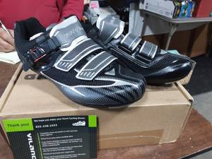 Gavin Cycling Shoes Size 45 (New In Box)