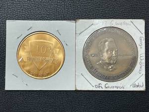 lot 4 image: South Dakota & Alabama Tokens