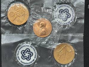 lot 6 image: American Revolution Bicentennial Coins