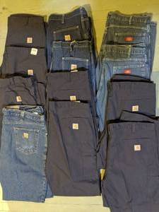 lot 09 image: 12 Pairs- 2 Dickies Denim - 7 Carhartt Dungarees - 2 Fire Retardant Carhartt Carpenter - 1 Carhartt Carpenter (40 x 32 to 36)