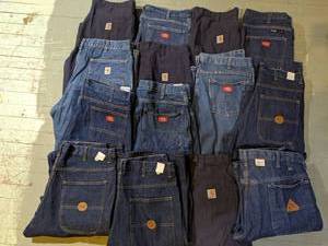 lot 05 image: 12 Pairs - 5 Dickees Denim - 3 GK Denim - 1 Bulwart Denim - 4 Carhartt Dungaree 1 Denim (36 x 28 to 36)