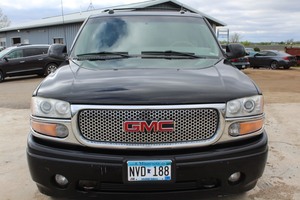 2005 GMC Yukon XL Denali - 2 OWNERS -