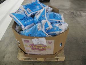 lot 618 image: Pallet of 1,492 lbs of Diamond Crystals Solar Naturals Salt Crystals for Water Softeners