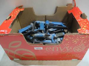 lot 672 image: Lot of USED AS-IS Power Tools - 15 Staplers