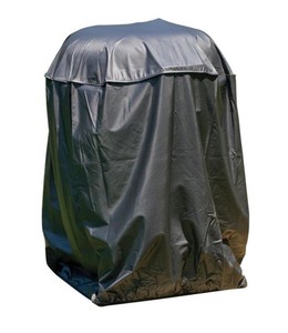 lot 679 image: Backyard Basics Small Kettle Grill Cover in Black