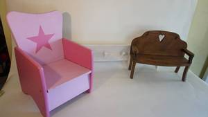 lot 30 image: Childs decor including two wood chairsbench and wall mount shelf with hooks