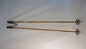 lot 178 image: Vintage 57 inch VM Staven ski polesLiljedahl Made in Norway