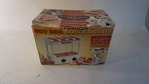 lot 187 image: NIB Nostalgia E lectrics hotdog roller Grill old-fashioned reproduction